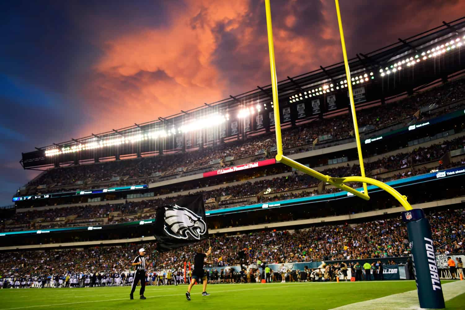 nfl season tickets mobile app share