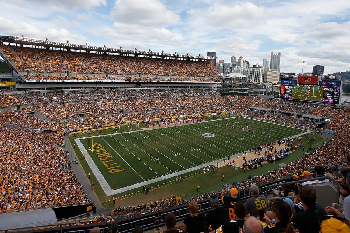 nfl season tickets mobile app share